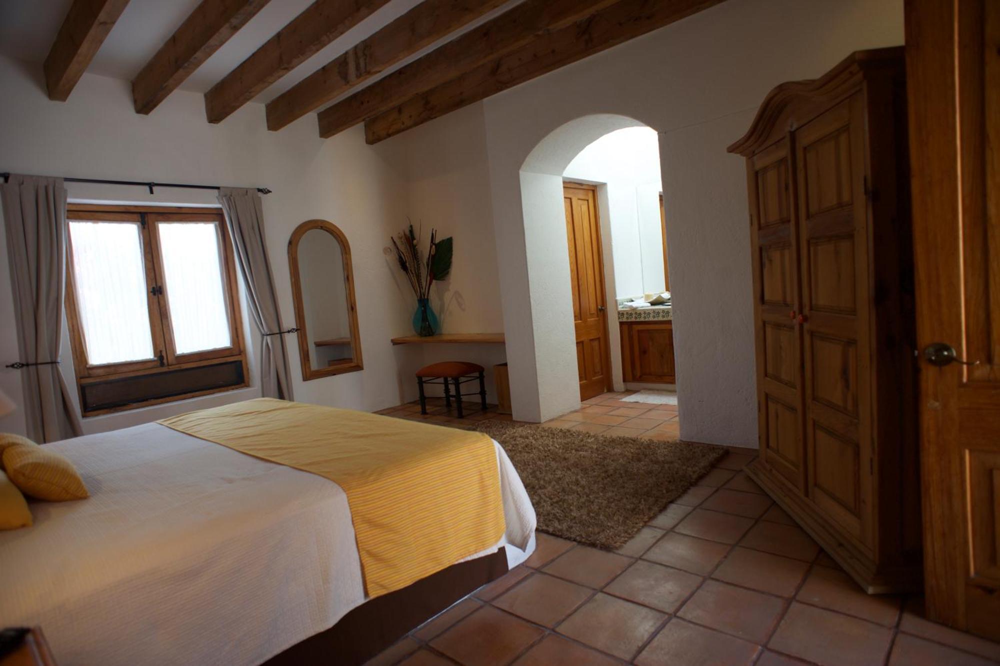 La Casona De Los Colibries El Pueblito  Room photo